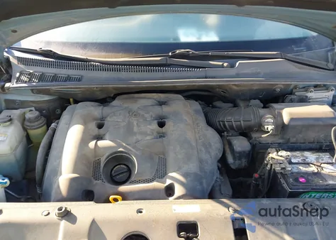 2008 Kia Sedona Lx z USA, uszkodzony, nr VIN KNDMB233586255409